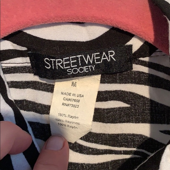 3/12 Street wear society vintage top - Picture 3 of 4